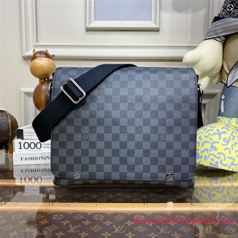 louis vuitton district mm n41029|Compare prices for District MM (N41029) in official stores.